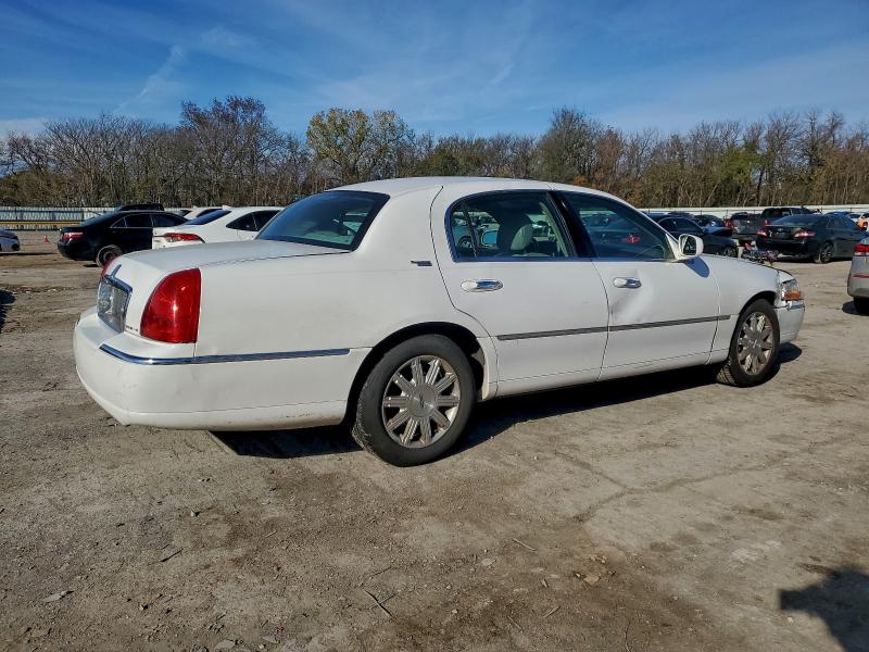 2LNBL8CV7AX615603