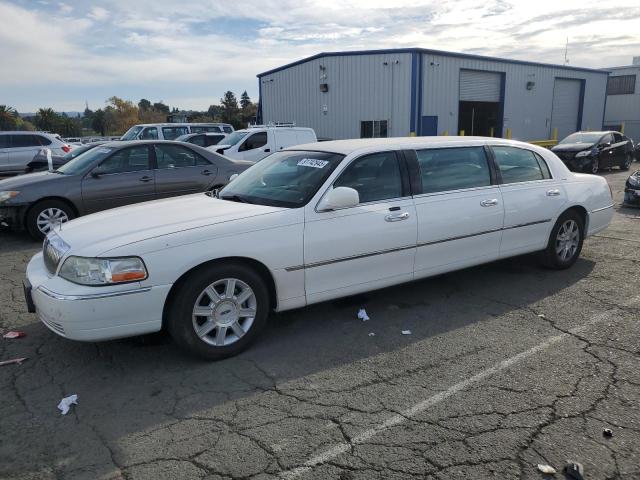 2006 LINCOLN TOWN CAR E — VIN 1L1FM88W46Y636160