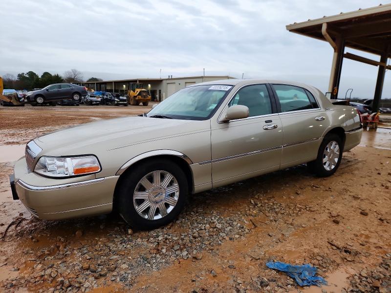 2006 LINCOLN TOWN CAR S — VIN 1LNHM82W06Y644613