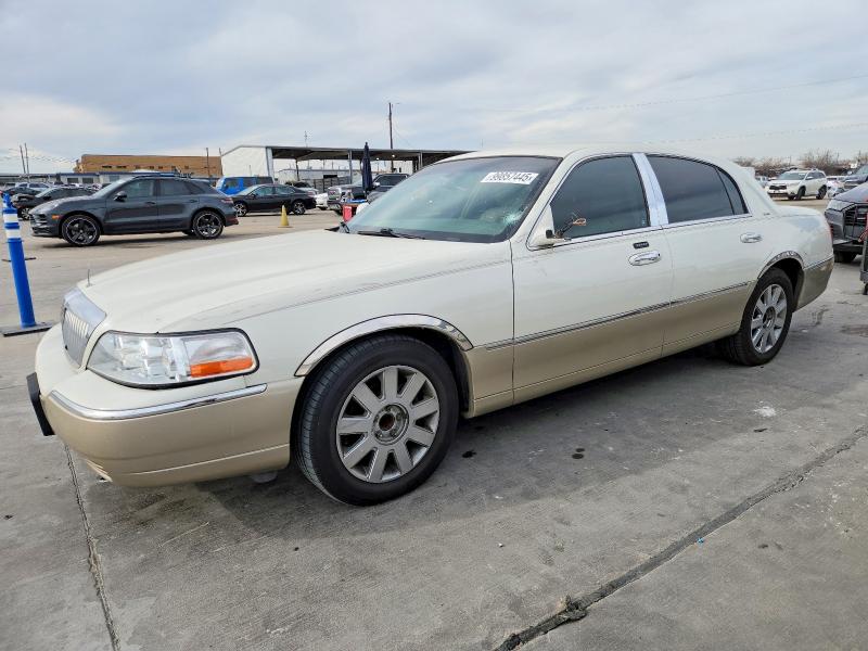 2005 LINCOLN TOWN CAR S — VIN 1LNHM82W45Y636710