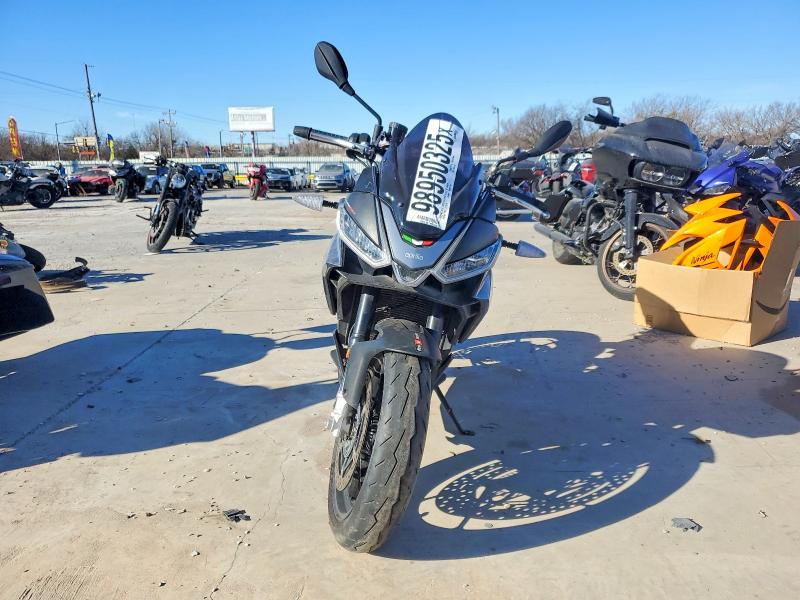 ZD4KSUL0XPS000418