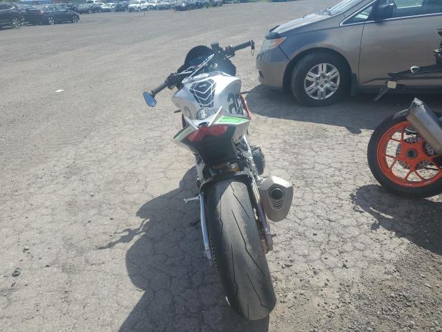 ZD4KGUA14KS000095
