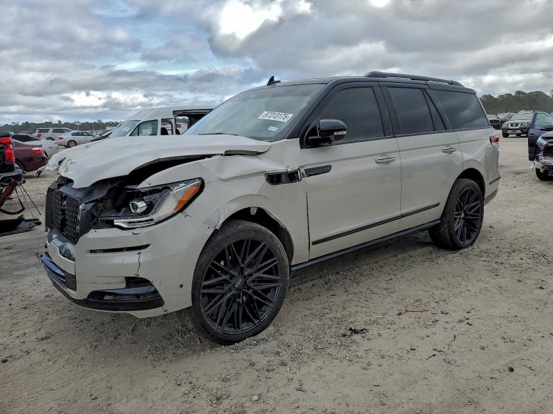 2024 LINCOLN NAVIGATOR — VIN 5LMJJ2LG6REL00320