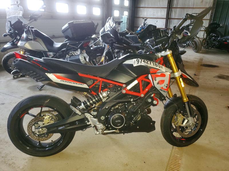 2018 APRILIA DORSODURO — VIN ZD4KBU009JS000065
