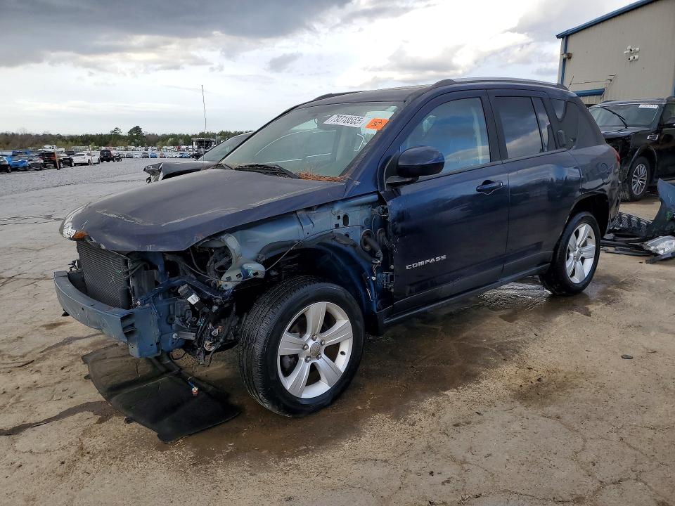 2015 JEEP COMPASS — VIN 1C4NJCEA4FD264488