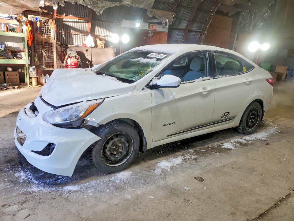 2015 HYUNDAI ACCENT — VIN KMHCT4AE8FU929825