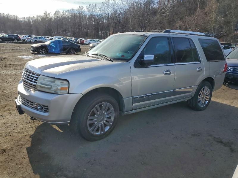 2007 LINCOLN NAVIGATOR — VIN 5LMFU28567LJ01412