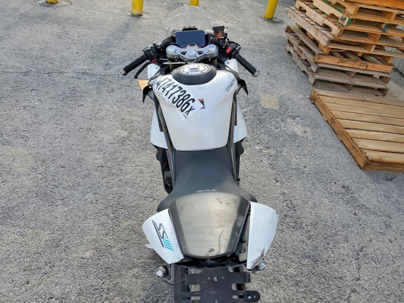 LCEPESLA1R6005301
