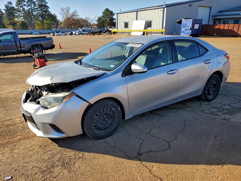 2015 TOYOTA COROLLA L — VIN 5YFBURHEXFP291574