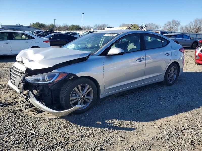 2018 HYUNDAI ELANTRA SE — VIN 5NPD84LF3JH338935