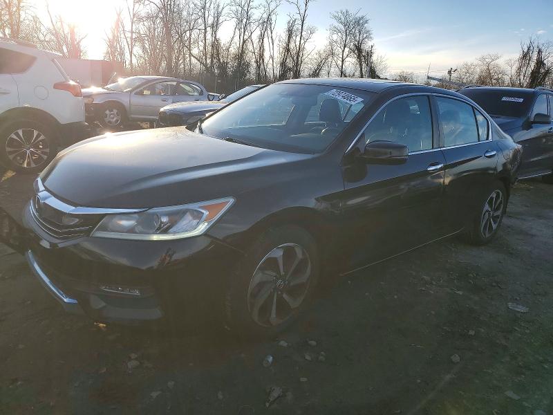 2017 HONDA ACCORD — VIN 1HGCR2F98HA003868