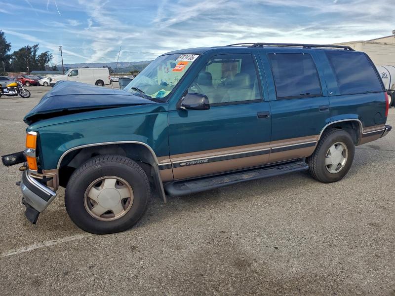 1998 CHEVROLET TAHOE K150 — VIN 1GNEK13R2WJ302724