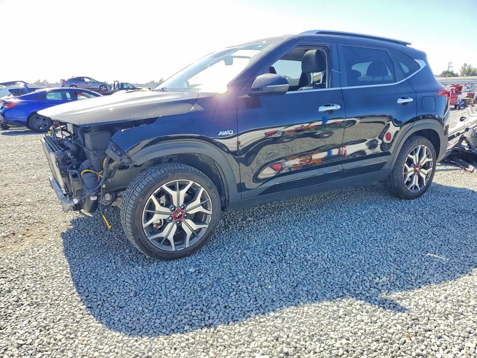 2021 KIA SELTOS — VIN KNDETCA23M7150776