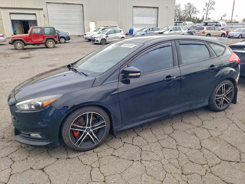 2016 FORD FOCUS — VIN 1FADP3L93GL276308