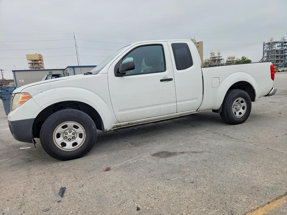 2015 NISSAN FRONTIER — VIN 1N6BD0CTXFN705934