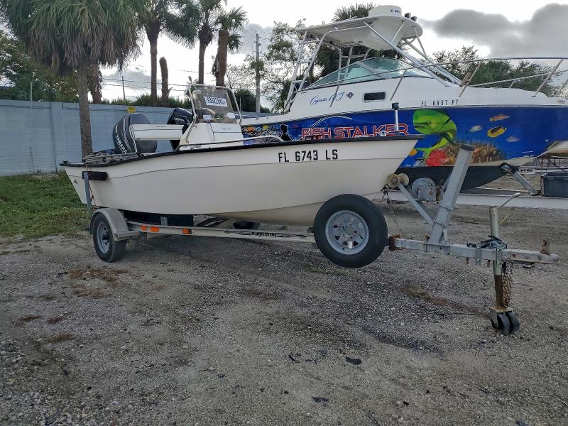 2002 MUS BOAT — VIN MUS088041102