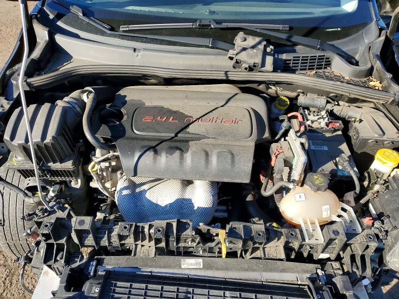 ZFBCFYCB5HP581735