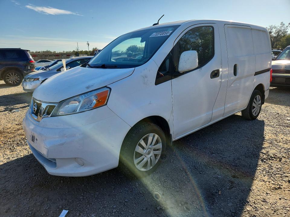 2015 NISSAN NV200 — VIN 3N6CM0KN9FK718686