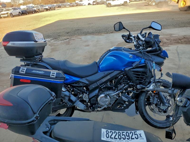 2015 SUZUKI DL650 A — VIN JS1VP56AXF2100693