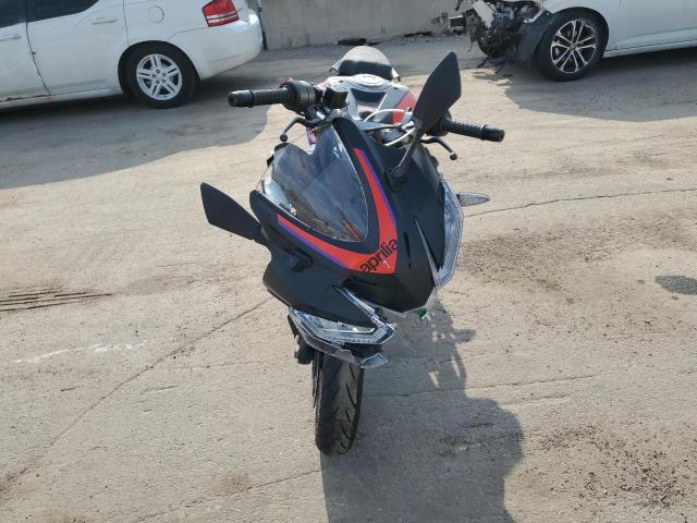 ZD4XEUA01S6001992