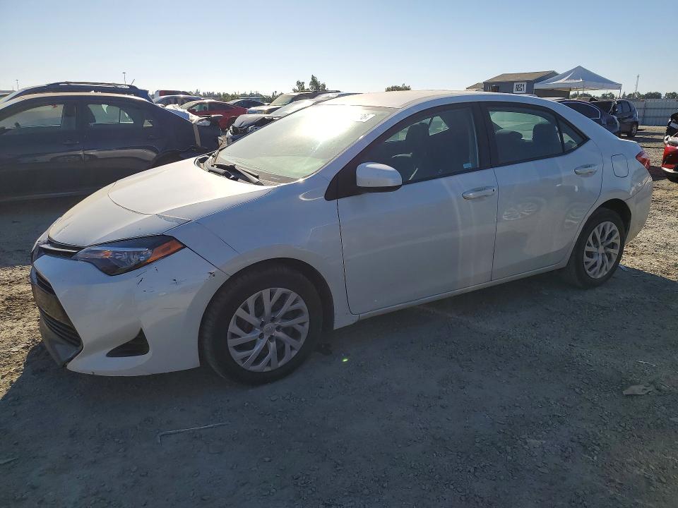 2019 TOYOTA COROLLA — VIN 5YFBURHE1KP860371