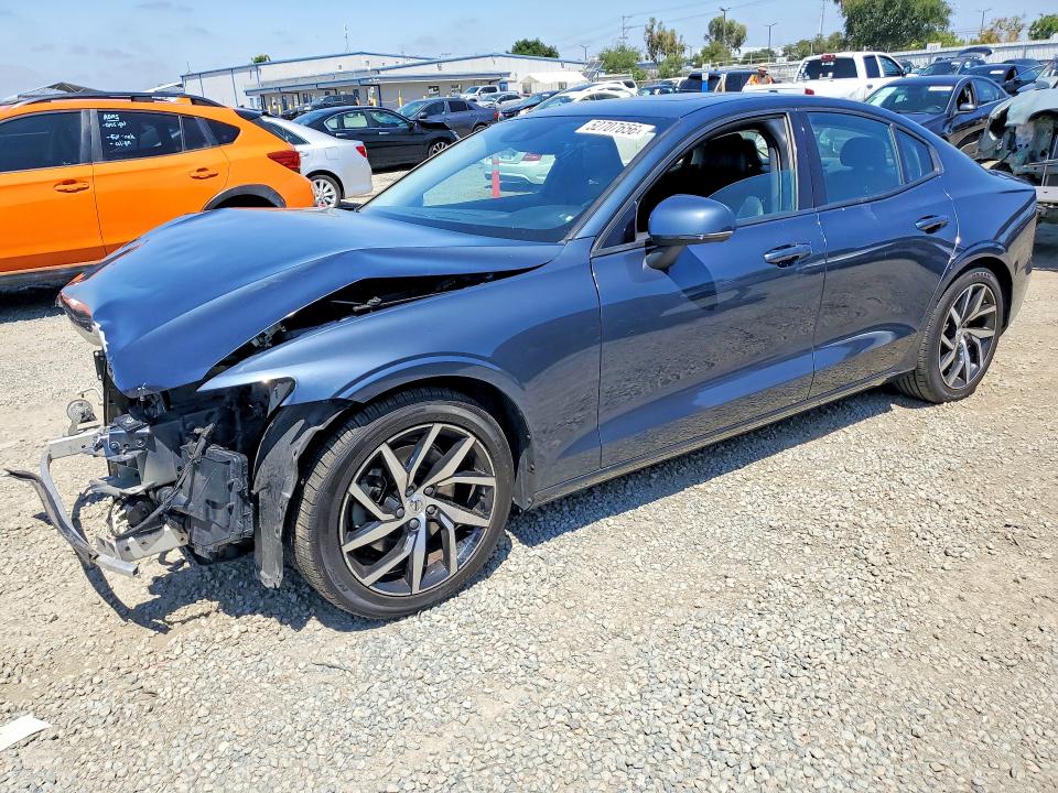 2020 VOLVO S60 — VIN 7JR102FK9LG047811
