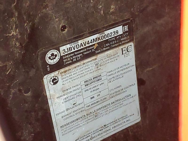 3JBVDAV44MK000239