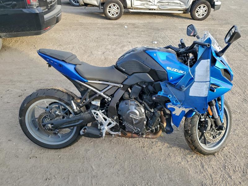 JS1EM13B0S7101850