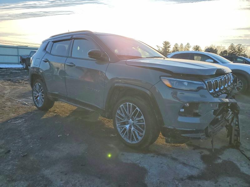 3C4NJDCN7PT555056