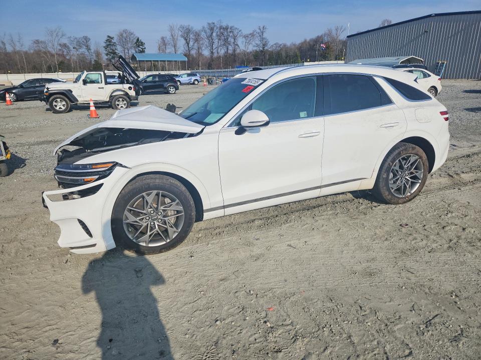 2025 GENESIS GV70 — VIN 5NMMADTB3SH029773
