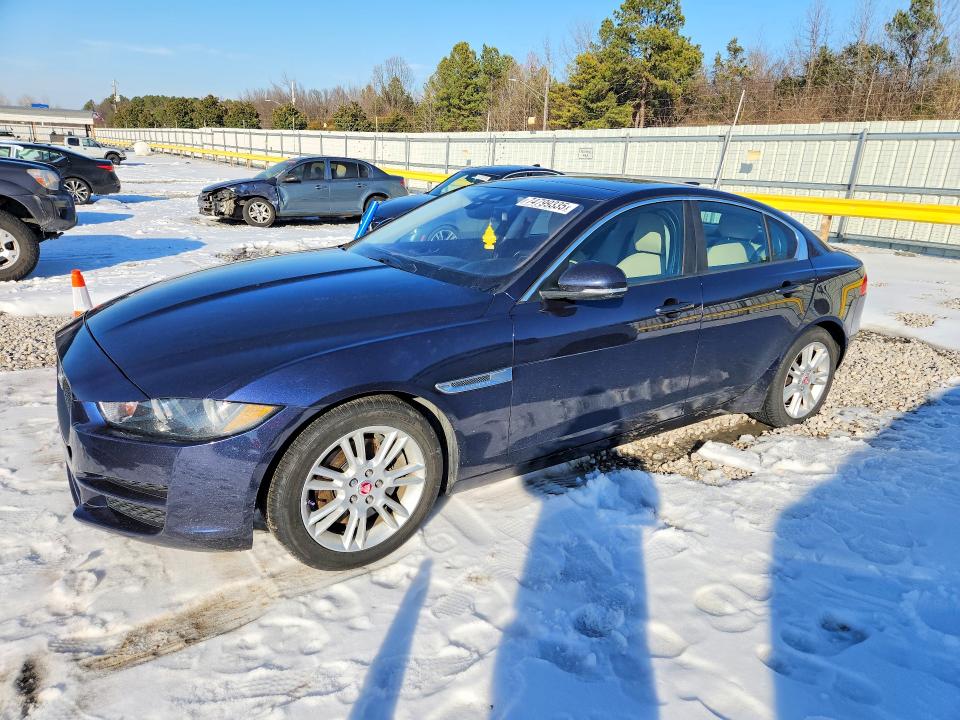 2017 JAGUAR XE — VIN SAJAD4BG1HA959960