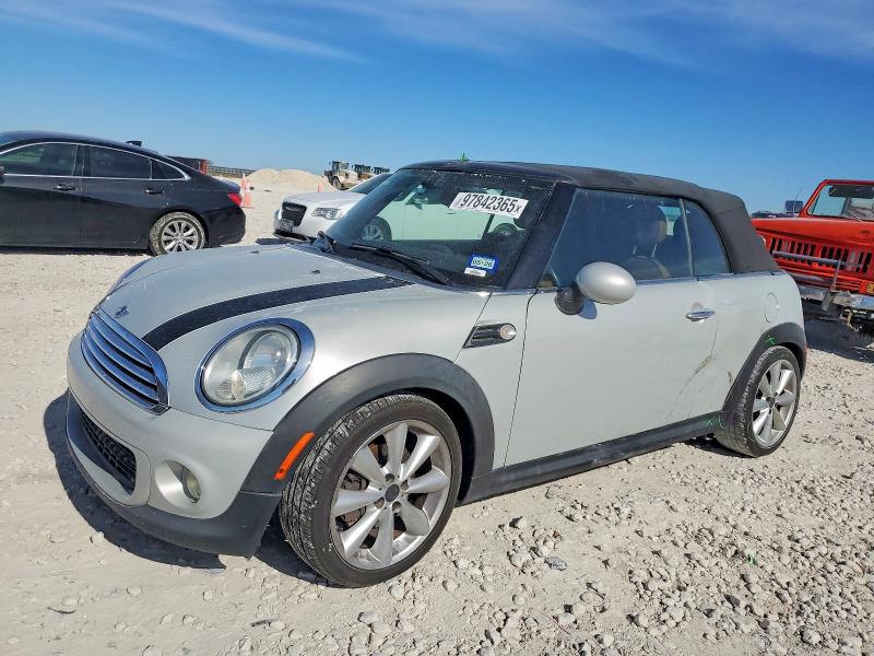 2015 MINI COOPER — VIN WMWZN3C50FT861961