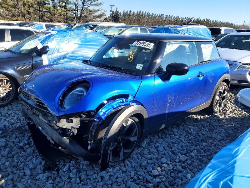 2025 MINI COOPER — VIN WMW13GD05S2X55793