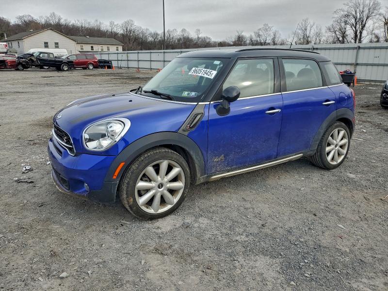 2016 MINI COOPER — VIN WMWZC5C51GWU02696