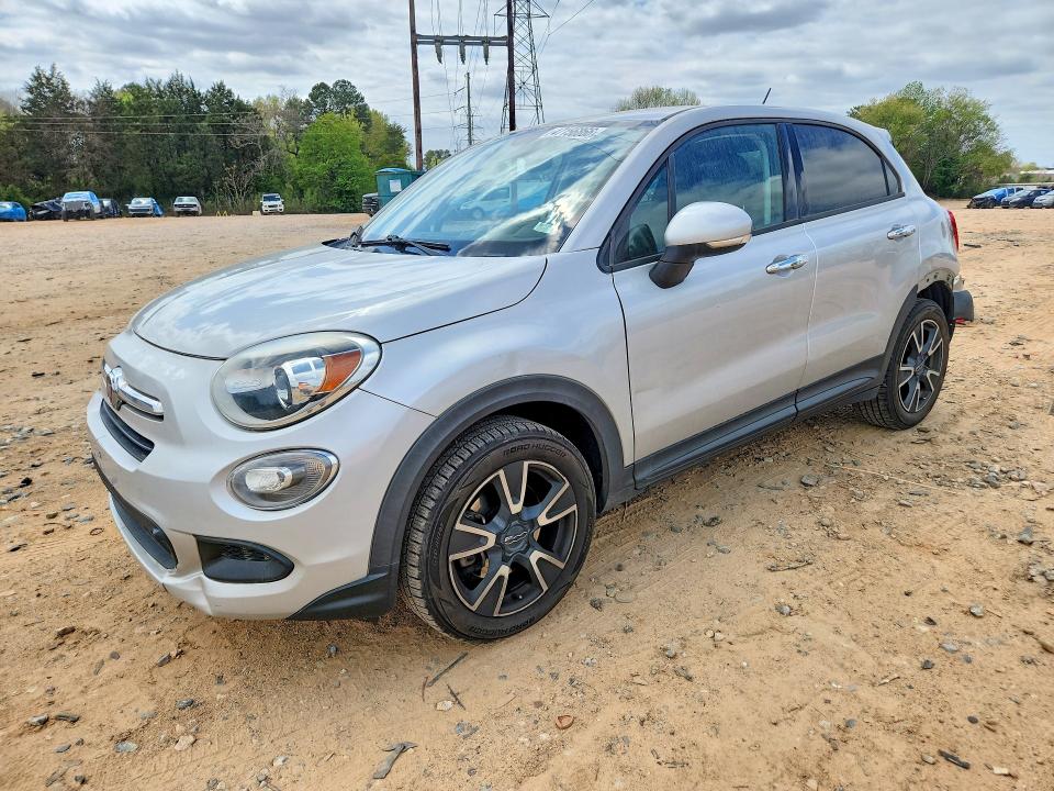 2016 FIAT 500X — VIN ZFBCFXBT8GP492647