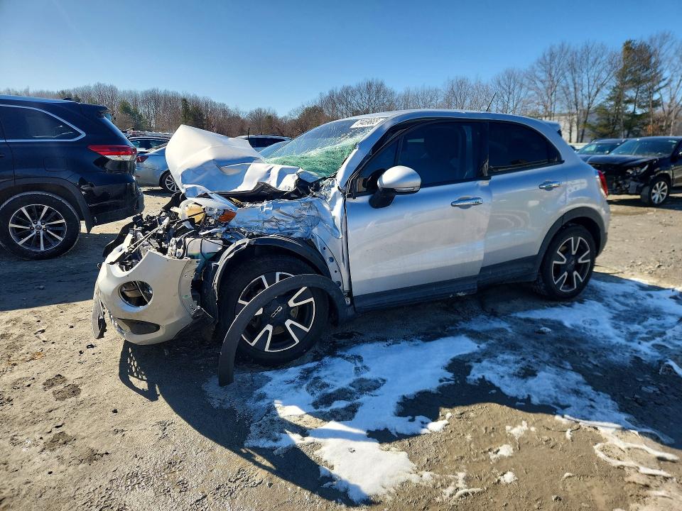 2017 FIAT 500X — VIN ZFBCFXAB1HP607664