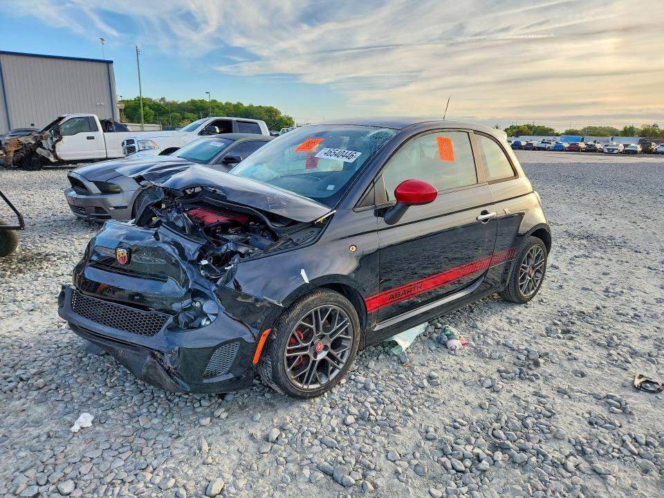 2016 FIAT 500 — VIN 3C3CFFFH6GT161630