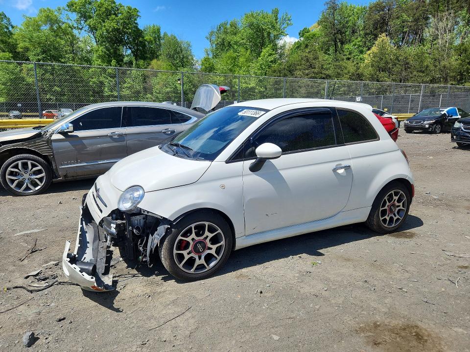2015 FIAT 500 — VIN 3C3CFFBR2FT721544