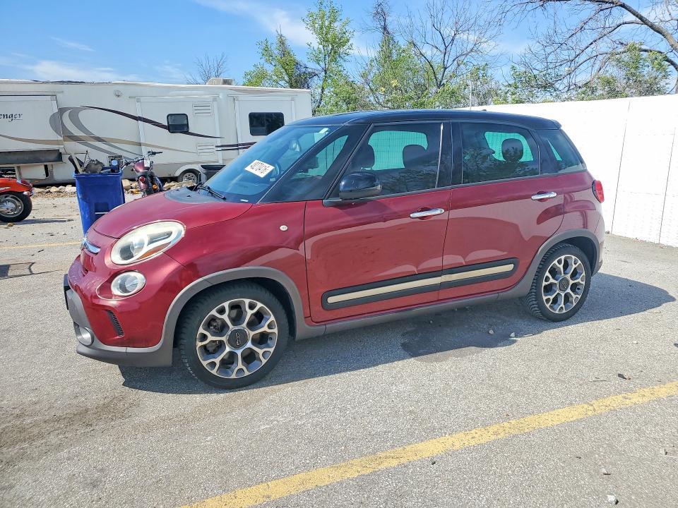 2015 FIAT 500L — VIN ZFBCFADH3FZ032000