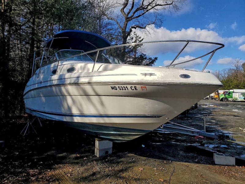 1999 SEA RAY 240 SUNDAN — VIN SERV6531F999