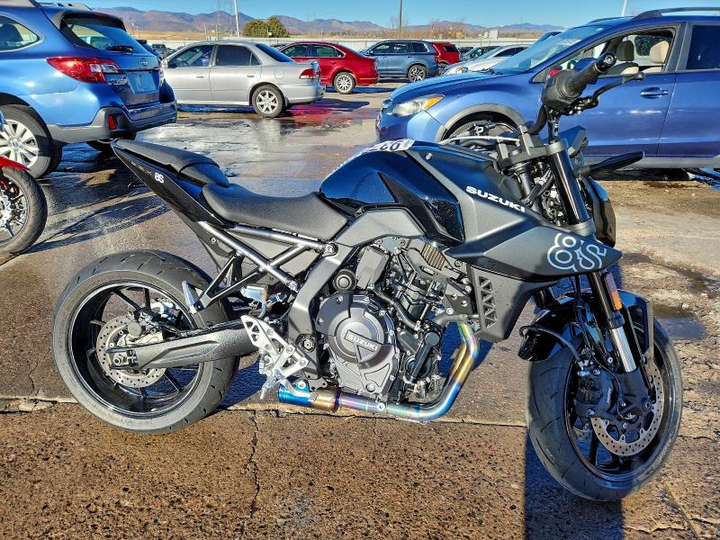 2026 SUZUKI GSX800 R — VIN JS1EM11B1T7100002