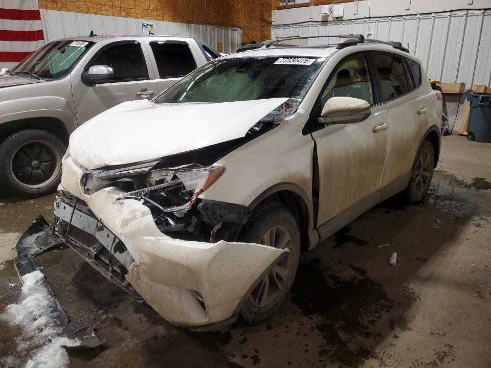 2017 TOYOTA RAV4 — VIN JTMRFREV8HJ700661