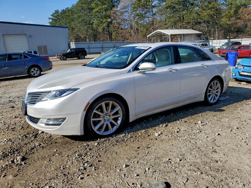 2014 LINCOLN MKZ — VIN 3LN6L2G95ER822121