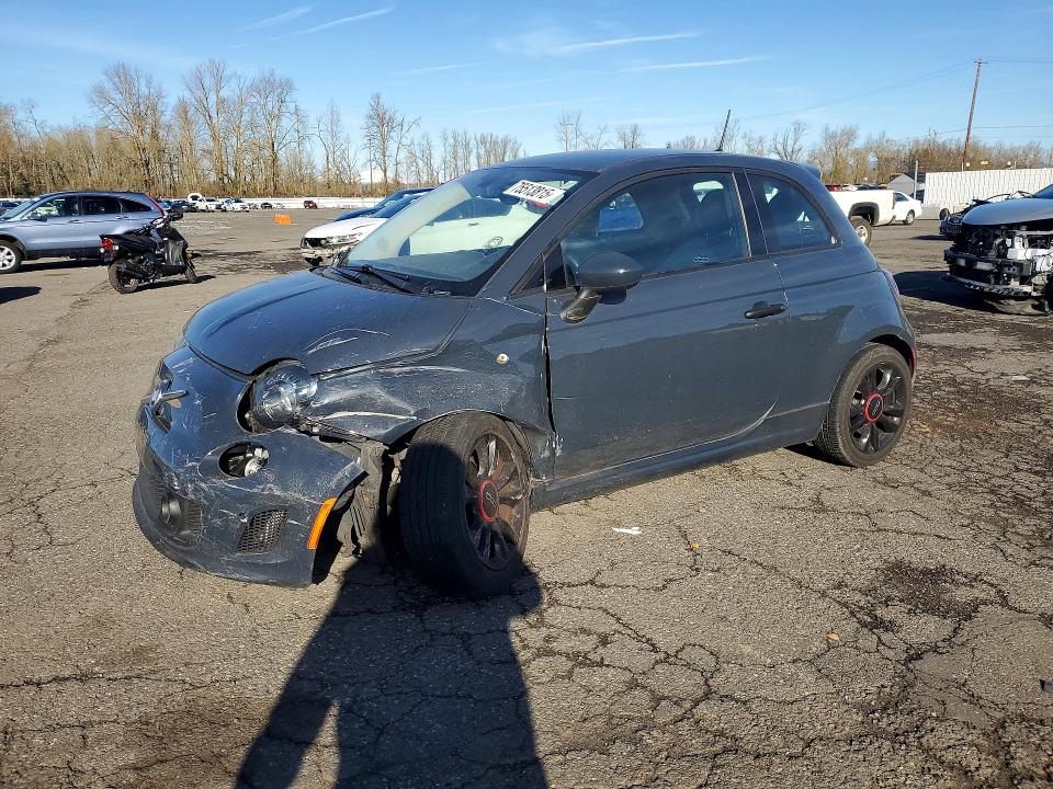2018 FIAT 500 — VIN 3C3CFFKH9JT377775