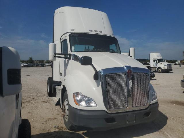 2017 KENWORTH T680 — VIN 1XKYAP8X7HJ171719