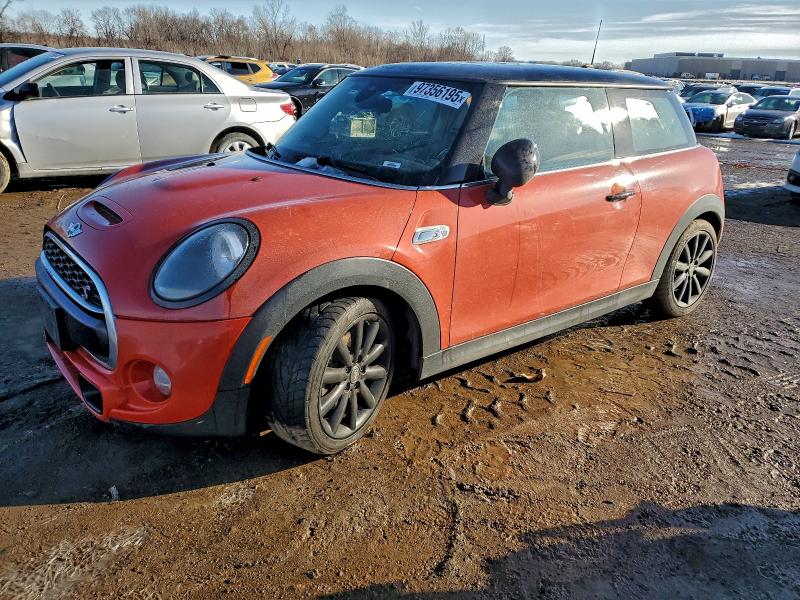 2019 MINI COOPER — VIN WMWXP7C54K2H61194