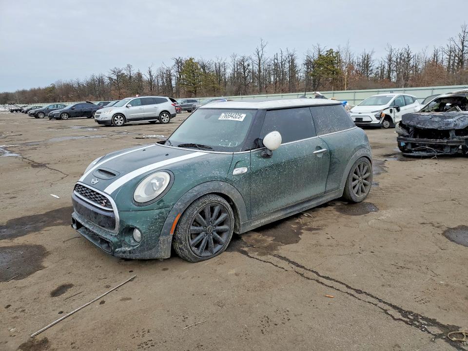 2015 MINI COOPER — VIN WMWXP7C58F2A59594