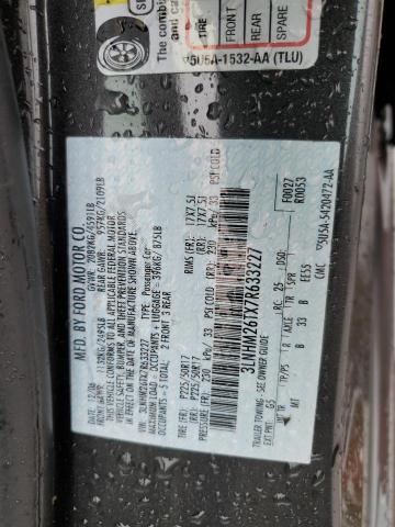 3LNHM26TX7R633227