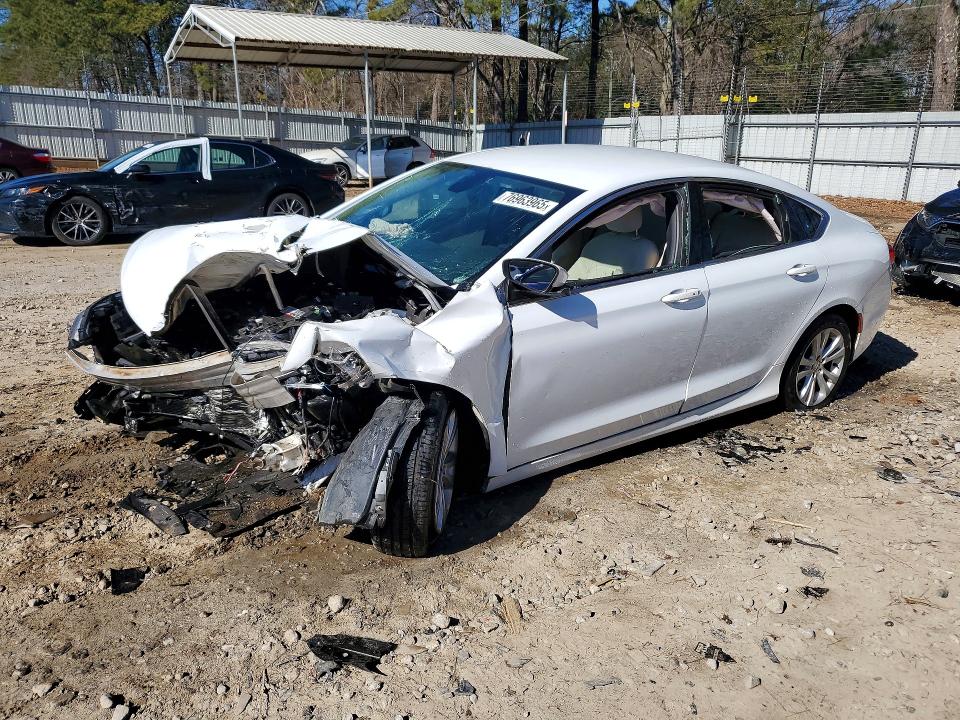 2016 CHRYSLER 200 — VIN 1C3CCCAB9GN125330