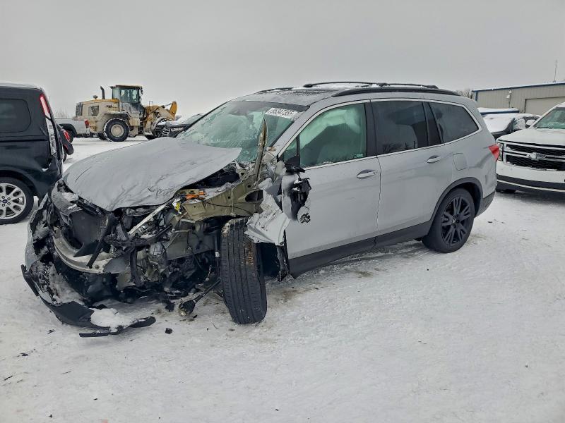 2022 HONDA PILOT SE — VIN 5FNYF6H25NB093276
